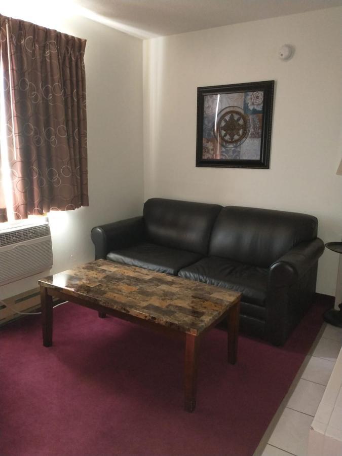 Sauk River Inn & Suites, A Travelodge By Wyndham Sauk Centre Ngoại thất bức ảnh