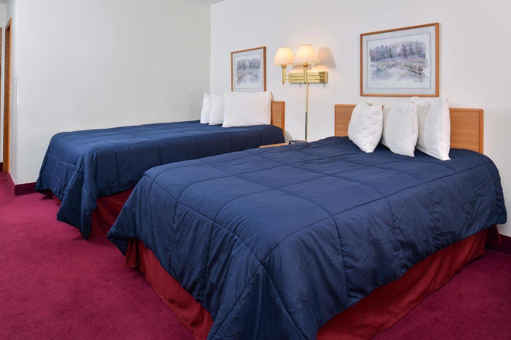 Sauk River Inn & Suites, A Travelodge By Wyndham Sauk Centre Ngoại thất bức ảnh